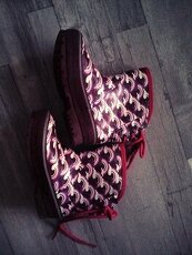 Holínky s duhou zn. Tretorn, velikost 28