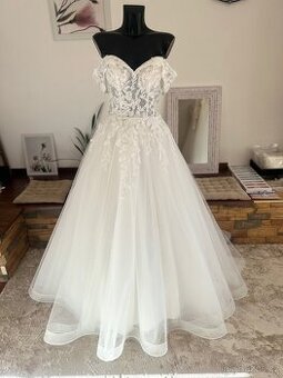 Svatební šaty, víc druhů, nové