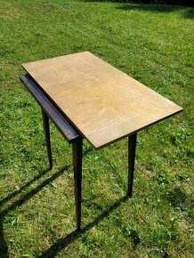 Prodám otočný televizní stolek