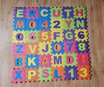 Pěnová podložka pro děti s písmeny 36 dílů
