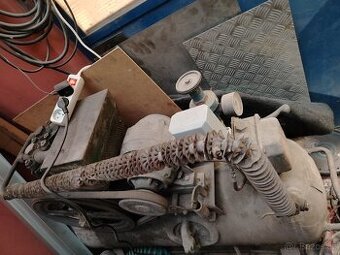 Vzduchový kompresor