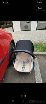 Autosedačka maxi-cosi se základnou