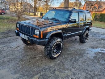 Prodam díly z jeep cherokee XJ 2.5tdi facelift