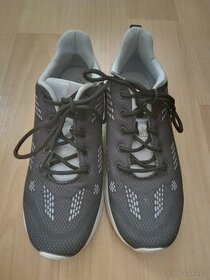 Sportovní běžecké boty vel. 35