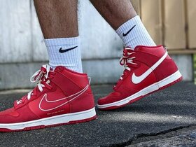 NIKE DUNK SE HIGH - High First Use Red - EUR 43 - NEW