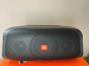 Aktivní subwoofer JBL BASSPRO GO - POUZE ROZBALENÝ