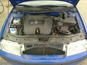 Motor Škoda Octavia 1.6 – BFQ + převodovka + přední náprava.