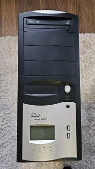 Starší PC sestava
