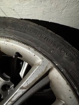 Octavia RS2 R18 5x120