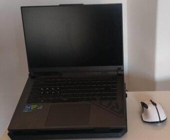 Asus ROG Strix G16