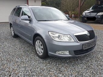 Škoda Octavia kombi 1,6 tdi 77 kw 2013