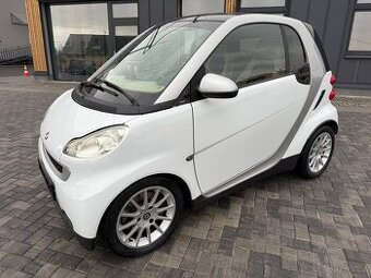 Smart fortwo 451 coupe mhd 1.0 JBL muzika