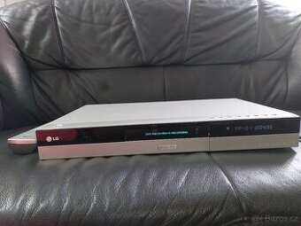 DVD rekordér LG RH177, ovladač, pěkný stav, funkční