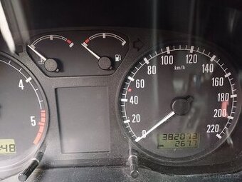 Prodám škoda octavia 1 1.9 tdi 66kw combi klimatizace,tažné