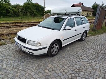 Prodám škoda octavia 1 1.9 tdi 66kw combi klimatizace,tažné - 1