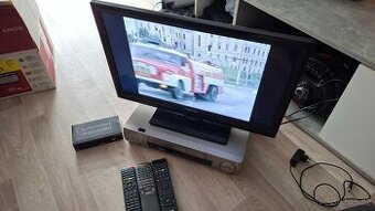 Prodám video Panasonic NV HD647 - 1