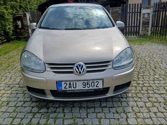 GOLF 5
