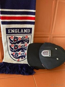 Kšiltovka a šála ENGLAND