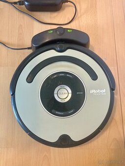 Robotický vysavač iRobot Roomba – plně funkční