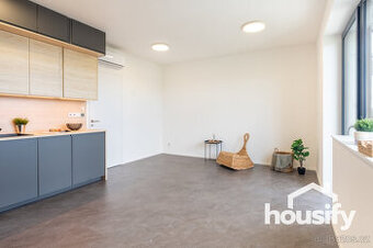Pronájem bytu 1+kk, 36 m2 - Kotkova, Znojmo