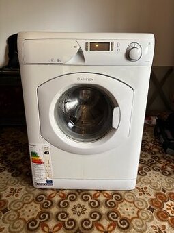Pračka ARISTON AVXD 109