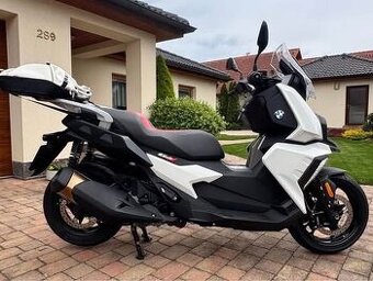 BMW C400X