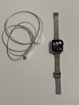 Apple Watch SE 2 40mm - 1