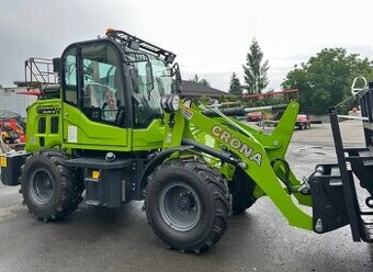 Nakladač zelený 08-10, kolový nakladač