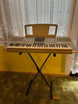 YAMAHA PSR 295 + PŘÍSLUŠENSTVÍ