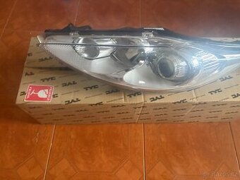 Ford fiesta levé přední světlo - 1
