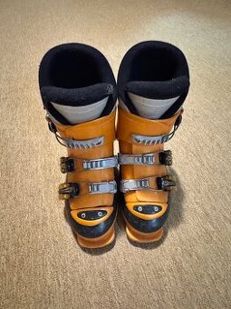 Dětské lyžáky Rossignol vel 32. ( 20,5cm)