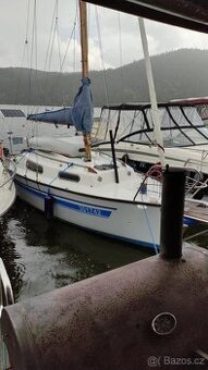 Kajutova plachetnice