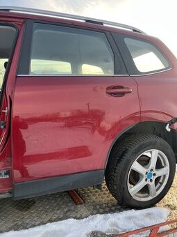 Zadní soferové dveře subaru forester