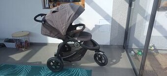 Kočárek Graco tříkolka