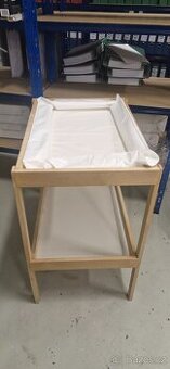 Přebalovací pult IKEA