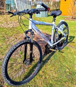 Horské MTB  kolo Upland Vanguard