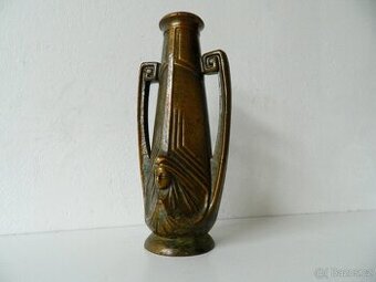 Váza ? ve tvaru amfóry - mosazná