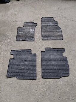 koberečky Mercedes w163 gumové rohožky textilní černé šedé