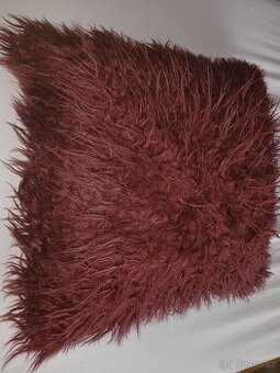 Polštář, chlupaty, vinovy 45x45
