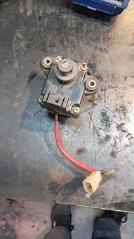 Yamaha DT 125 R servo motor