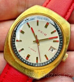 Československé mechanické vintage retro hodinky PRIM Červené