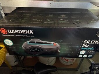 Robotická sekačka Gardena Silenolife 1250 bluetooth