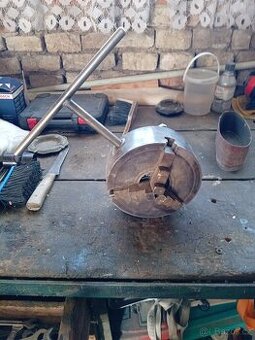 Univerzální hlava 20cm