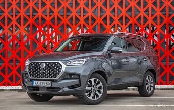 SsangYong Rexton - 1
