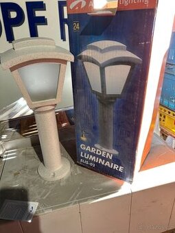 Zahradní lampa