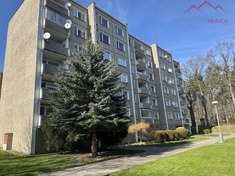 Prodej bytu 3+1/L (78 m2) Hutnická, Chomutov - 1
