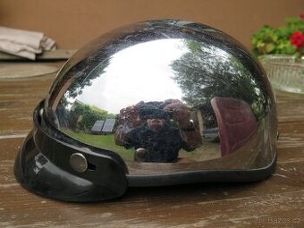 Helma na kolo , brusle , koloběžku , skůtr , moto