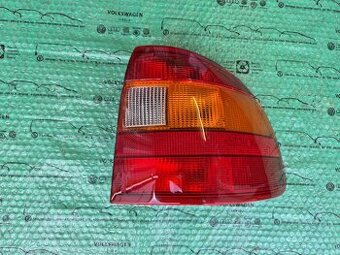 pravé zadní světlo Opel Astra F 90442022 , 1222008
