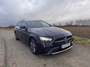 MERCEDES-BENZ E220 D 4matic AMG