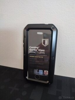 Odolný kryt Gorilla Glass pro iPhone 5/5S/5SE, 6/6s, X